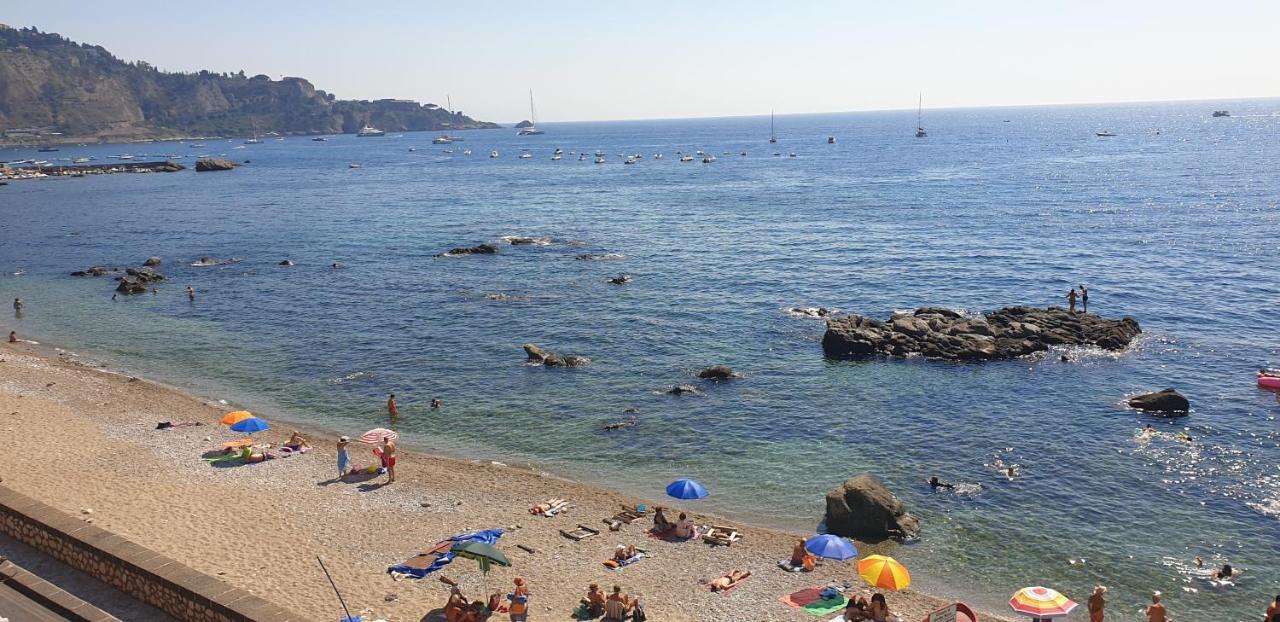 Th Luxury Suite Giardini Naxos Exterior photo